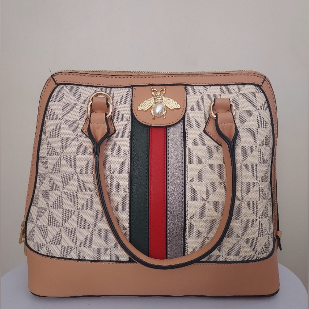Elegant Tan and Red Handbag